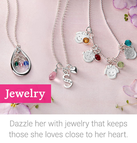 personalized jewelry for new mom